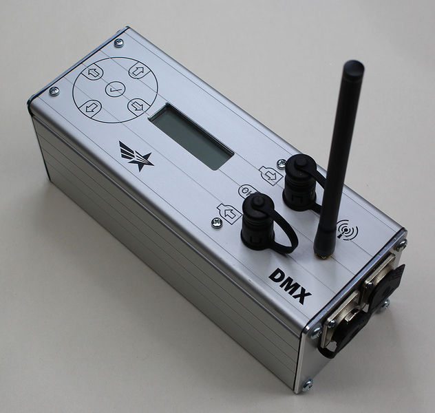 Datei:DMX-Modul komplett.jpg