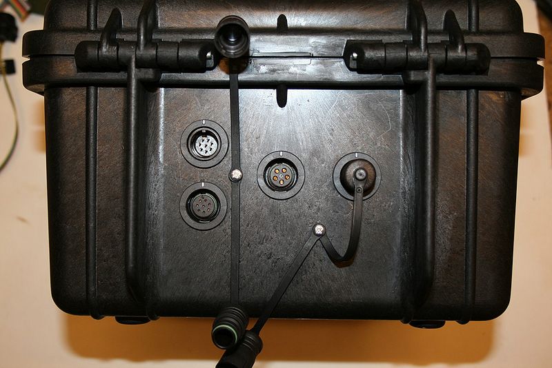 Datei:Koffer hinten.jpg