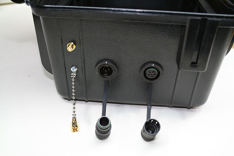 Datei:PHII Stecker aussen.jpg